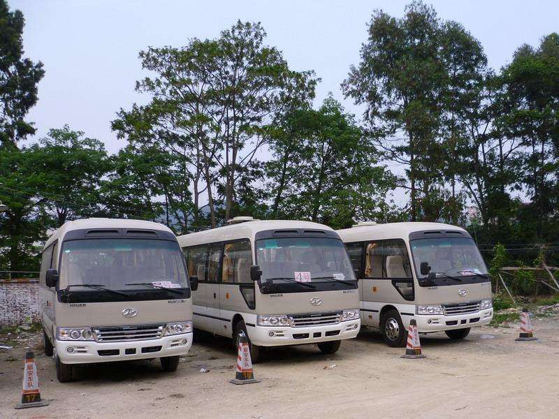 如何選擇東莞大巴租車公司
